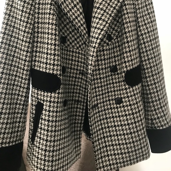 Jacket - Picture 3 of 3